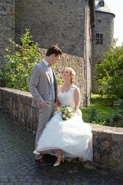 brautpaaranmauer.jpg